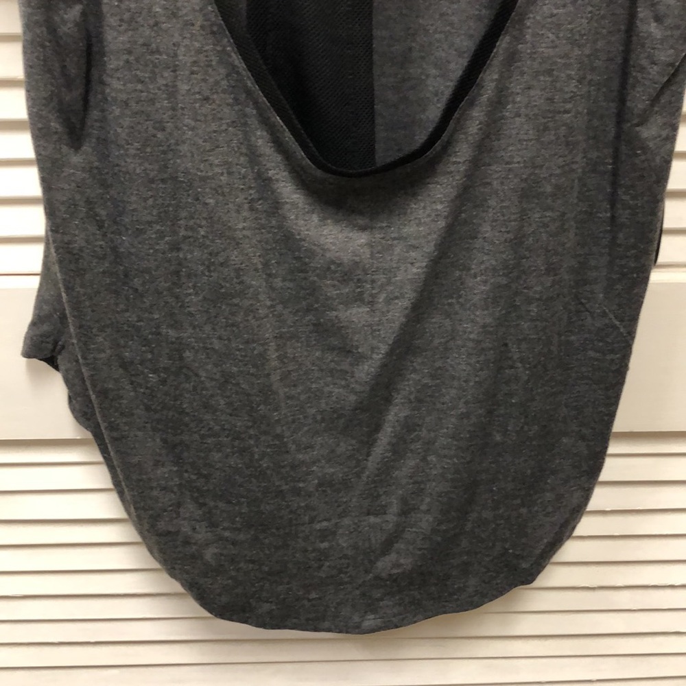 Workout tee - Picture 5 of 7